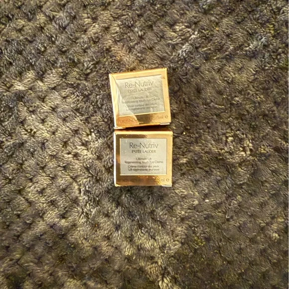 Estée Lauder skincare bundle - Picture 2 of 7